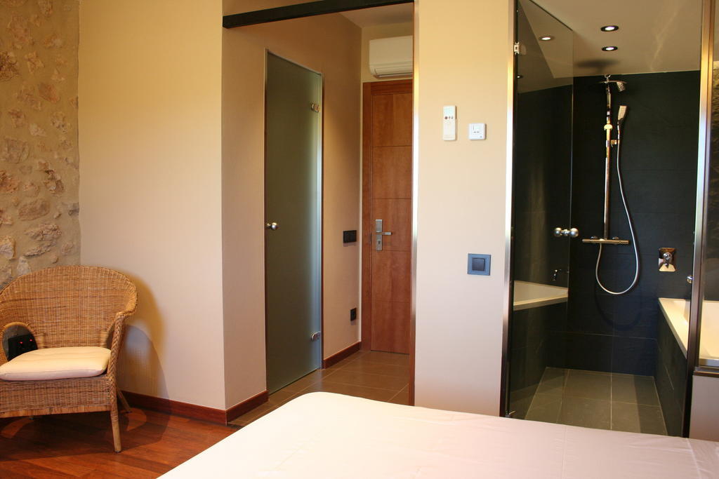 Hotel Mas Oliveres Pla De Palau Llers Rum bild
