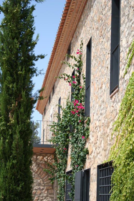 Hotel Mas Oliveres Pla De Palau Llers Exteriör bild