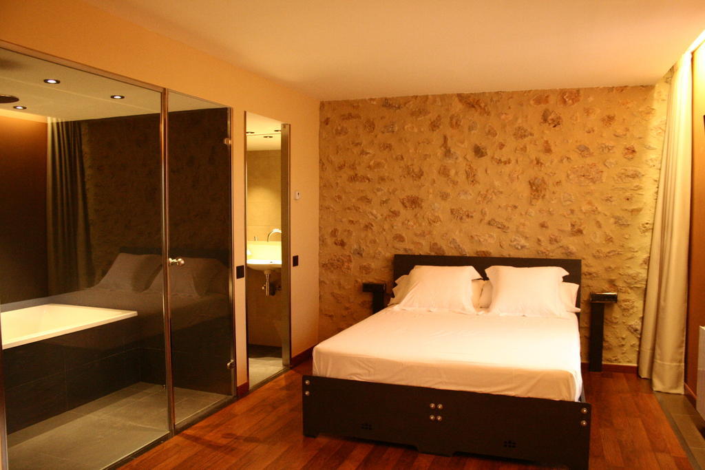 Hotel Mas Oliveres Pla De Palau Llers Rum bild